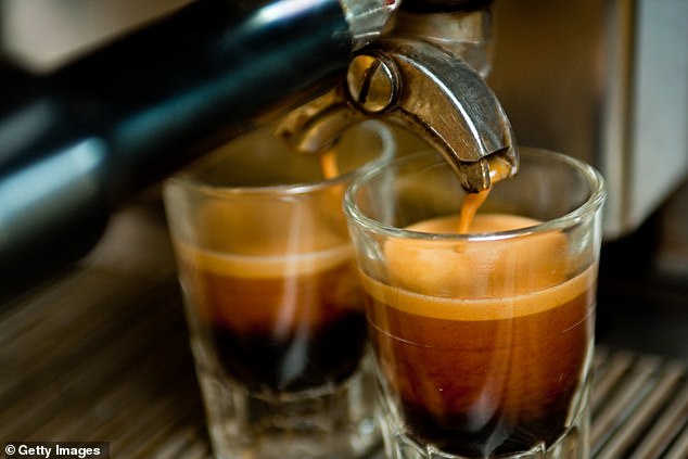 Untersuchungen zeigen nun, dass in Espresso enthaltene Verbindungen einen Prozess hemmen können, der vermutlich an der Entstehung der Alzheimer-Krankheit beteiligt ist (Archivbild)