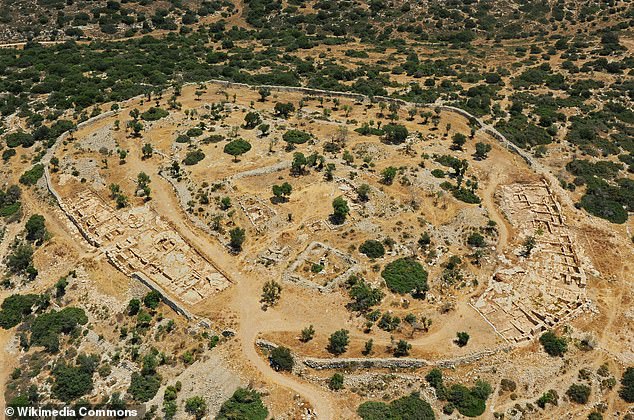 Ein Archäologe behauptet, dass die Ruinen von fünf befestigten Städten in Jerusalem die Ruinen eines Königreichs seien, das von der biblischen Figur König David regiert wurde.  Abgebildet ist eine der antiken Städte in Khirbet Qeiyafa
