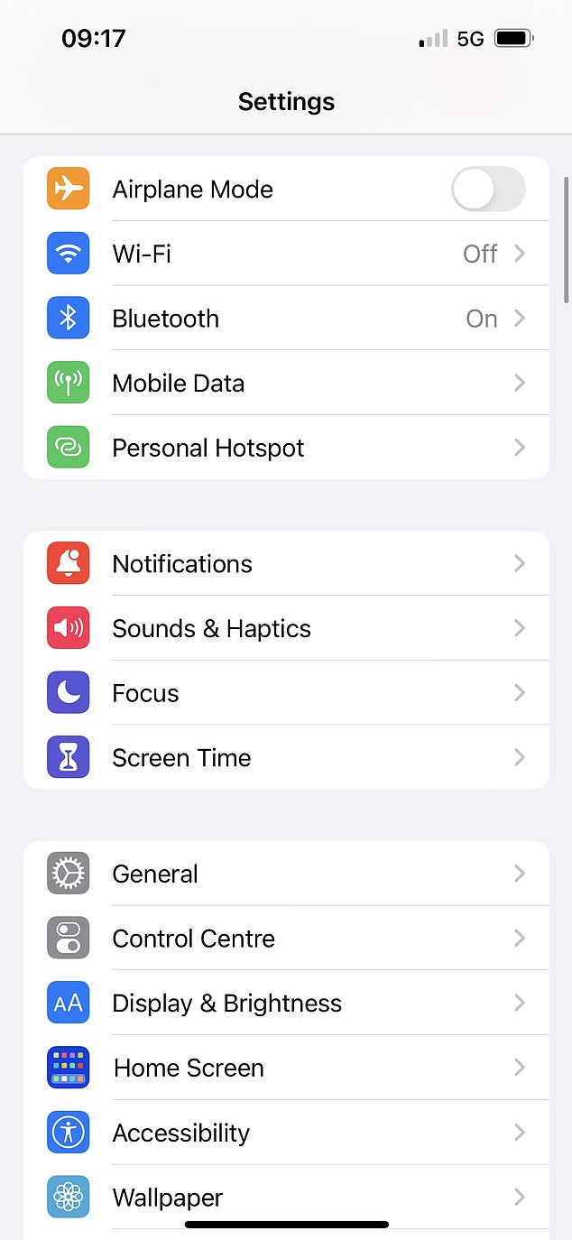 Um eine PIN für Ihre SIM-Karte zu aktivieren, rufen Sie die Einstellungs-App auf Ihrem iPhone auf