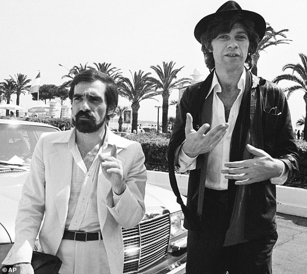 Bindung: Robertson pflegte auch eine lange berufliche Beziehung zu Martin Scorsese, unter anderem als Solokomponist einer Reihe von Klassikern des Filmemachers;  Das Paar ist 1978 in Cannes abgebildet