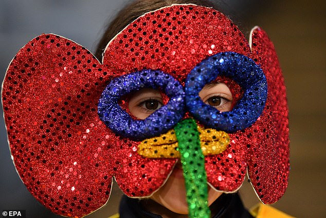 Colombia supporters brought sparkle to Sydney's stadium on Saturday
