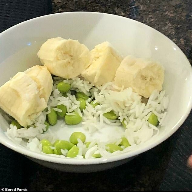 Wählerisch oder einfach viel zu weit?  Dieser Social-Media-Nutzer, der vermutlich in den USA lebt, teilt den Mittagsteller seines „wählerischen Bruders“ mit weißem Reis, grünen Erbsen und Bananenscheiben