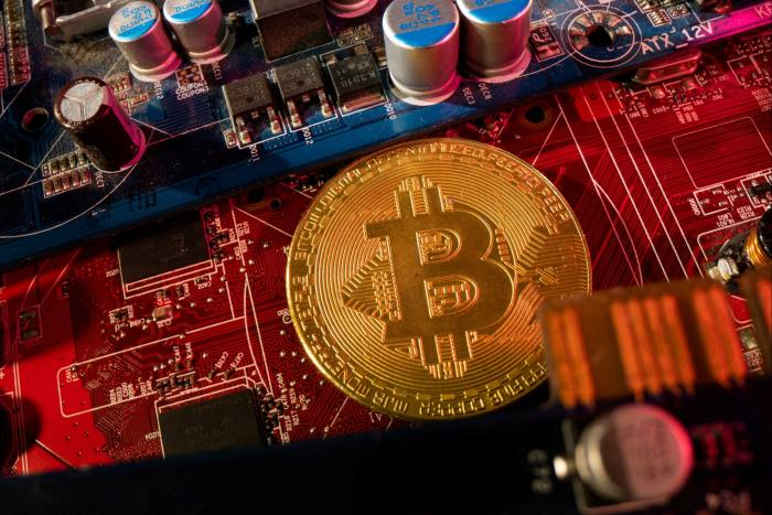 Der schwankende Preis von Bitcoin folgt auf einige schwierige Monate für Liebhaber digitaler Währungen