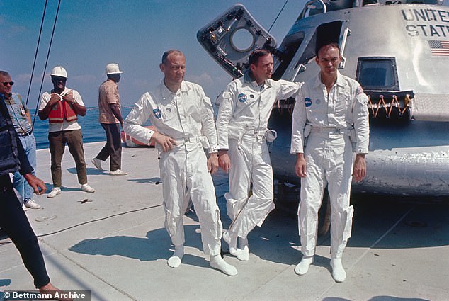 Apollo 11 war der amerikanische Raumflug, der erstmals Menschen auf den Mond brachte