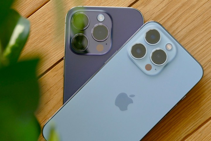 Kameramodule für iPhone 14 Pro und 13 Pro.