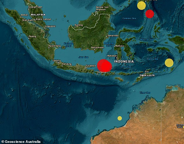 Das Beben der Stärke 7,1 erschütterte Bali am Dienstagmorgen gegen 5:55 Uhr AEST, nachdem es sich in der Javasee gebildet hatte (Bild).
