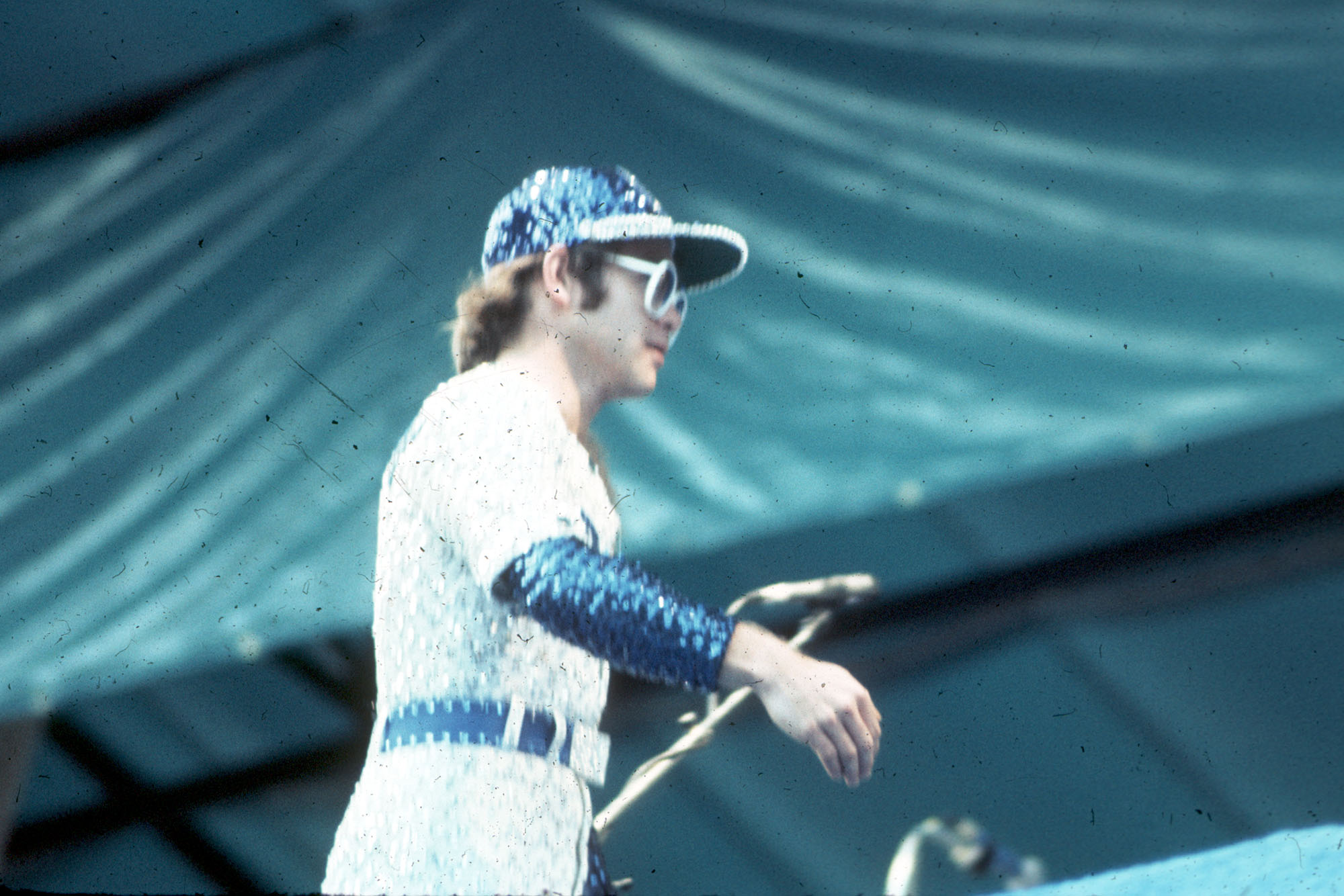 Elton John tritt im Dodgers Stadium auf
