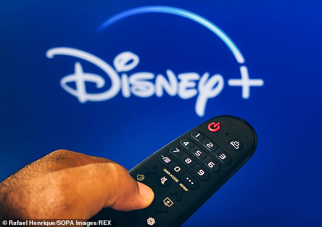 Es wird streng: Disney+ wird in die Fußstapfen des konkurrierenden Streaming-Dienstes Netflix treten, nachdem es Pläne angekündigt hat, gegen die Passwortfreigabe vorzugehen