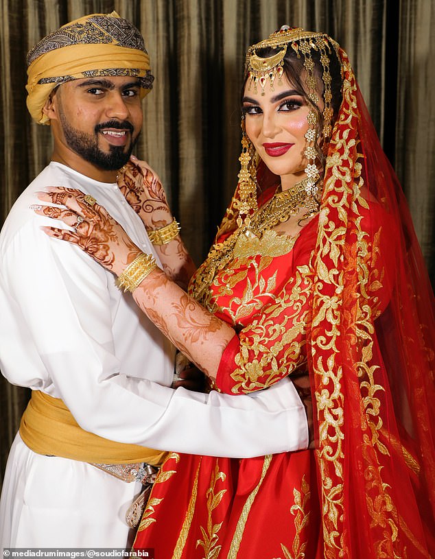 Soudi Al Nadak, 26, aus Sussex, wurde von bösartigen Trollen als Goldgräberin gebrandmarkt, nachdem sie einen Millionär geheiratet hatte, den sie in Dubai kennengelernt hatte