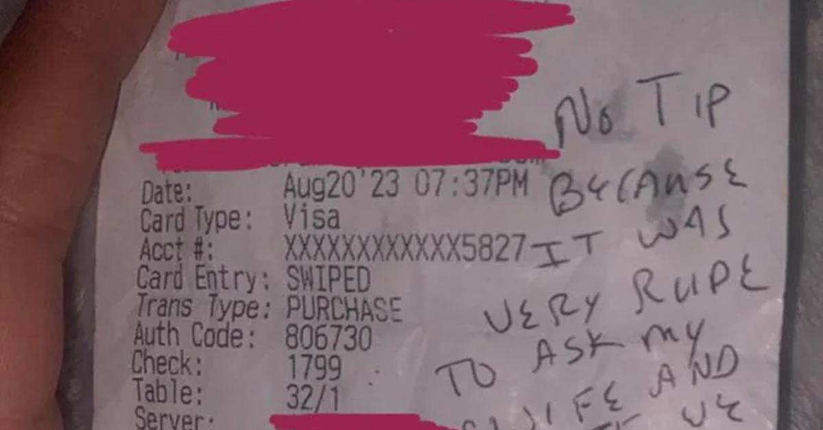 Kunden gaben der Kellnerin kein Trinkgeld, nachdem sie gefragt hatte, ob sie die Rechnung teilen würden
