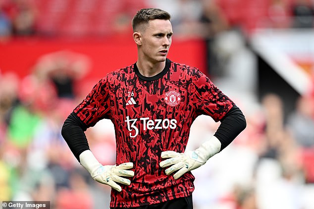 Dean Henderson secured a permanent move from Manchester United to join Crystal Palace