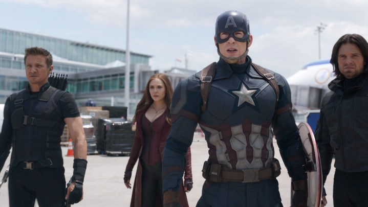 Captain America mit seinem Team in einem Standbild aus dem Bürgerkrieg.