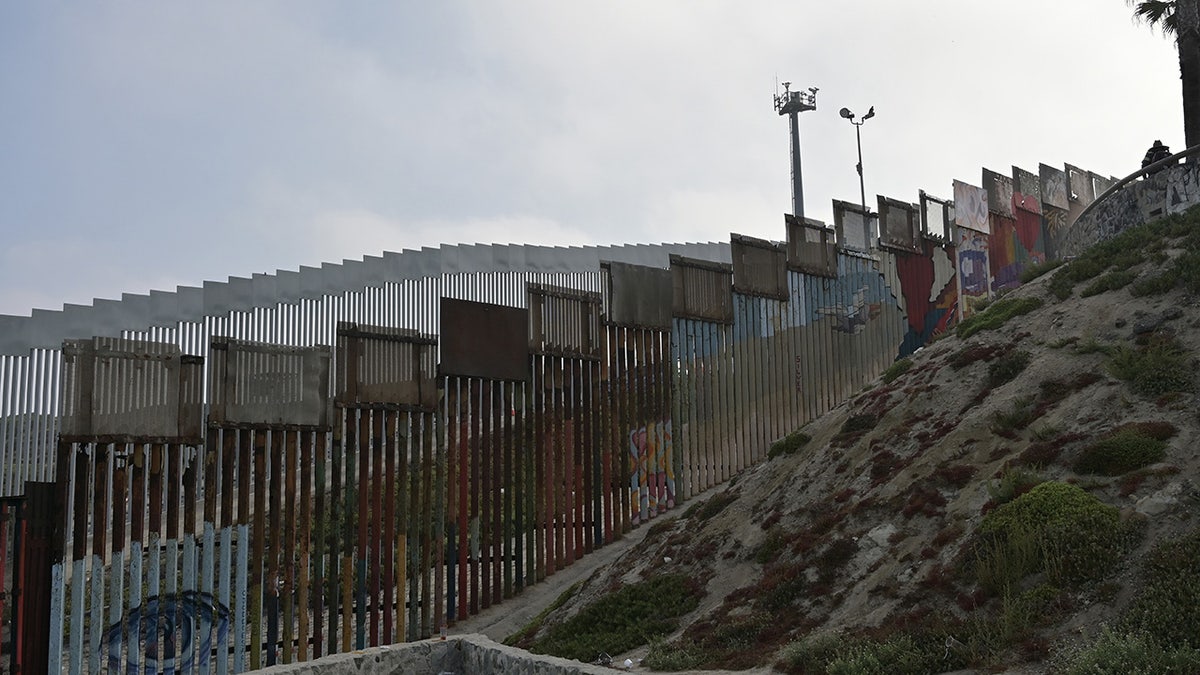 Grenzmauer von San Diego 