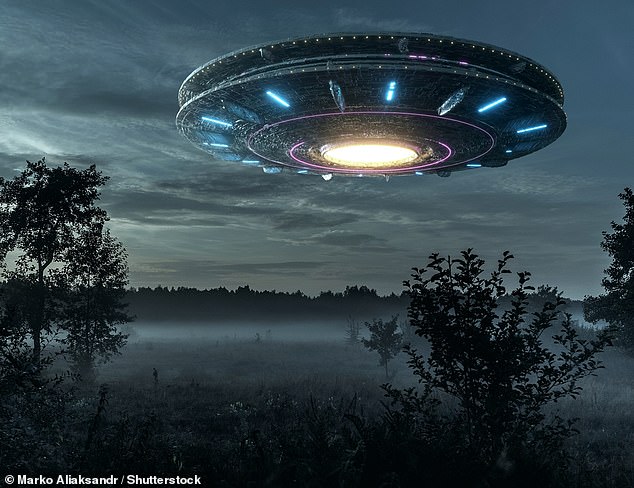 Die US-Regierung ist notorisch geheimnisvoll, wenn es um die Weitergabe von Informationen über UFOs geht, aber das All-domain Anomaly Resolution Office des Verteidigungsministeriums, das letztes Jahr eingerichtet wurde, verfügt jetzt über eine Website mit Updates