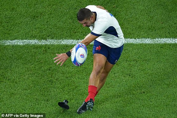 France's full-back Thomas Ramos kicks and scores a penalty  during the France 2023 Rugby World Cup Pool A match between France and New Zealand at Stade de France in Saint-Denis, on the outskirts of Paris on September 8, 2023. (Photo by FranÃ§ois-Xavier MARIT / AFP) (Photo by FRANCOIS-XAVIER MARIT/AFP via Getty Images)