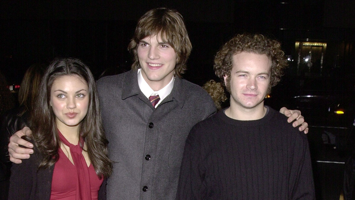 Mila Kunis, Ashton Kutcher und Danny Masterson besuchen eine Premiere