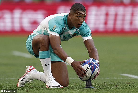 Rugby Union - Rugby World Cup 2023 - Pool B - South Africa v Scotland - Orange Velodrome, Marseille, France - September 10, 2023 South Africa's Manie Libbok prepares to kick a penalty REUTERS/Benoit Tessier