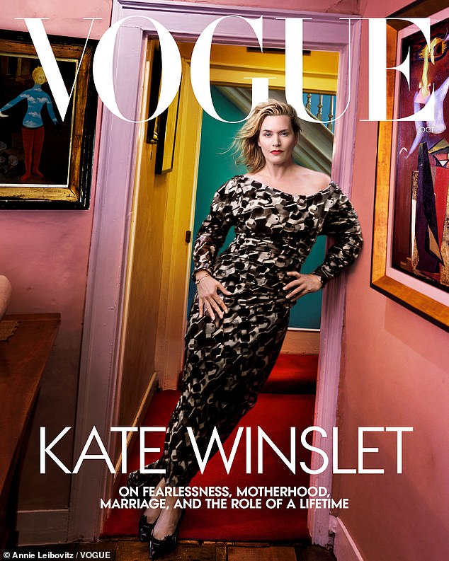 Lesen Sie alles darüber: Die Oktoberausgabe 2023 der Vogue ist ab dem 19. September landesweit am Kiosk erhältlich