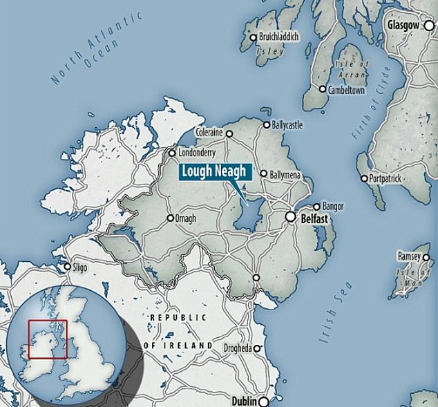 Lough Neagh liefert 40 Prozent des Trinkwassers Nordirlands und beherbergt eine große Aalfischerei, wird jedoch durch die Algen verwüstet