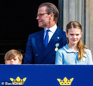 At one stage, his parents Crown Princess Victoria and Prince Daniel appeared to lean down to chat to the little boy