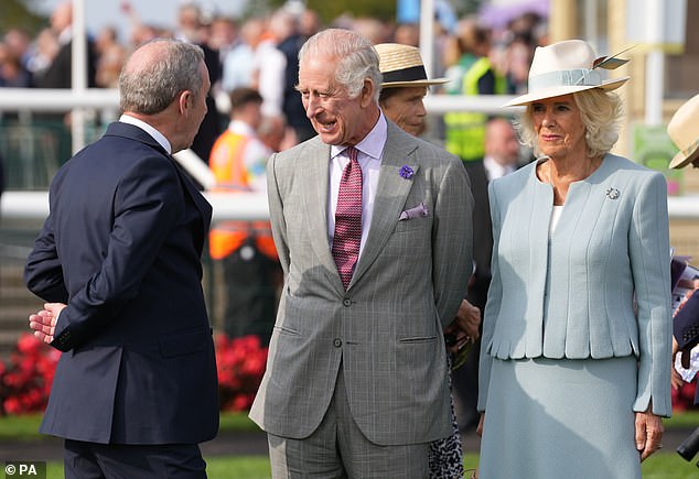 The royal couple chatted to racegoers