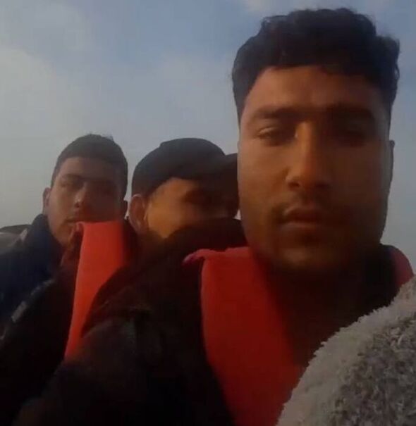 Amin Khan auf einem Flüchtlingsboot
