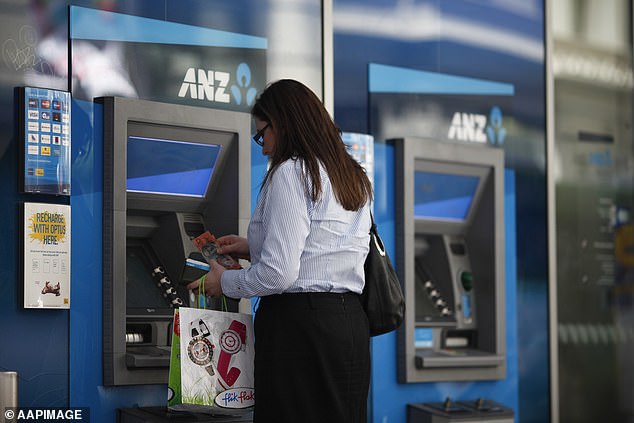 Die ANZ Bank wurde mit einer Geldstrafe von 15 Millionen US-Dollar belegt, nachdem sie zugegeben hatte, Kunden über Kreditkartengebühren irregeführt zu haben (Archivbild)