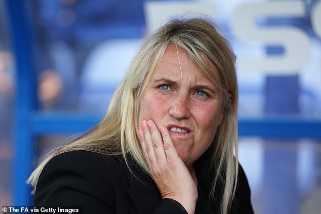 Chelsea-Trainerin Emma Hayes wollte letzte Saison wegen Schmerzen nicht gegen Liverpool antreten
