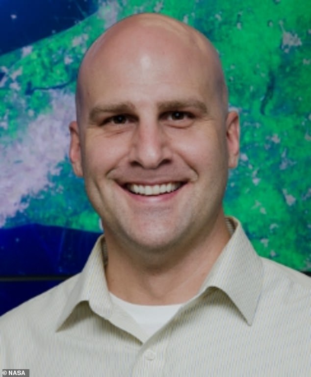 Außerirdischer Jäger: Der erste Chef der neu geschaffenen UFO-Forschungsabteilung der NASA wurde zum ehemaligen Meteorologen und Verbindungsmann zum Pentagon Mark McInerney ernannt (im Bild)