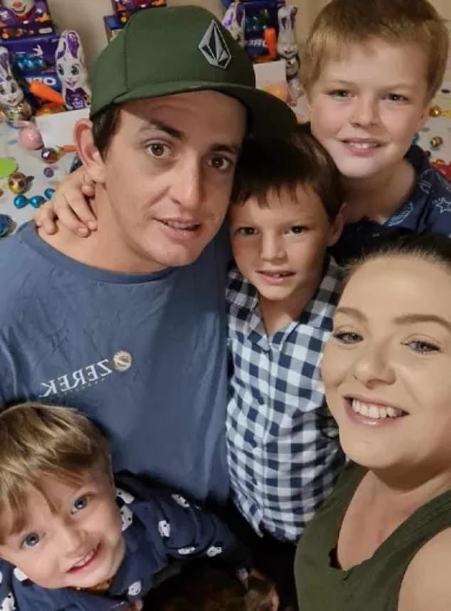 Tradie Ben Harrison (Bild oben links mit seiner Verlobten Cristale McCormick und ihren drei Kindern), 34, kämpft seit Jahren gegen Silikose, eine langfristige Lungenerkrankung, die durch das Einatmen gefährlicher Mengen Quarzstaub verursacht wird