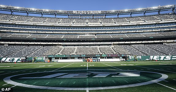 Metlife Stadium vor einem NFL-Footballspiel zwischen den New York Jets und den Kansas City Chiefs am Sonntag, 1. Oktober 2023, in East Rutherford, NJ.  (AP Photo/Bryan Woolston)