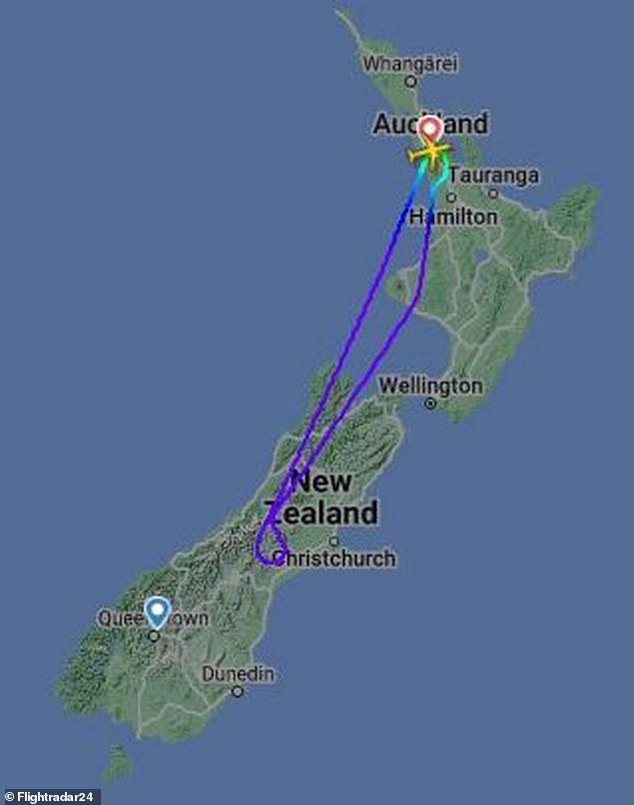 Aufgrund starker Winde in Queenstown kehrte der Flug nach Auckland zurück