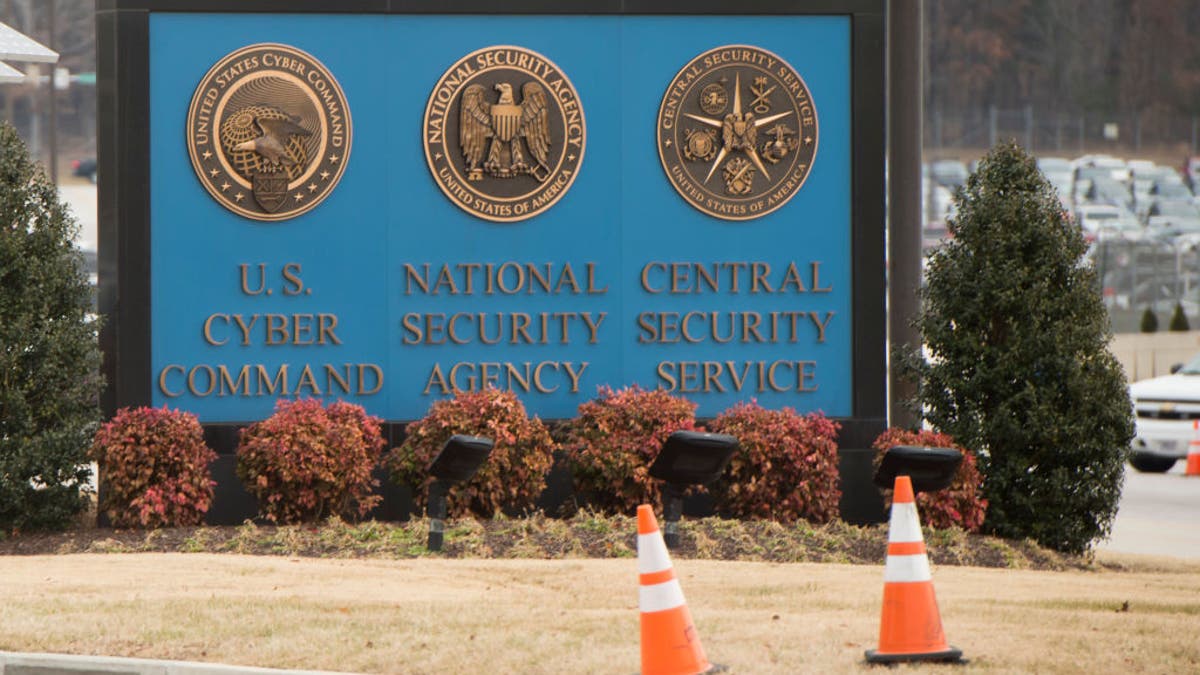 Schild der NSA und des Cyber ​​Command auf Fort Meade