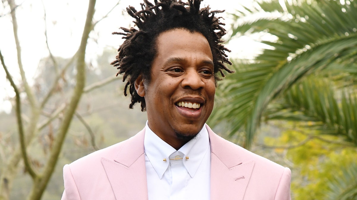 Jay-Z besucht eine Veranstaltung in Los Angeles