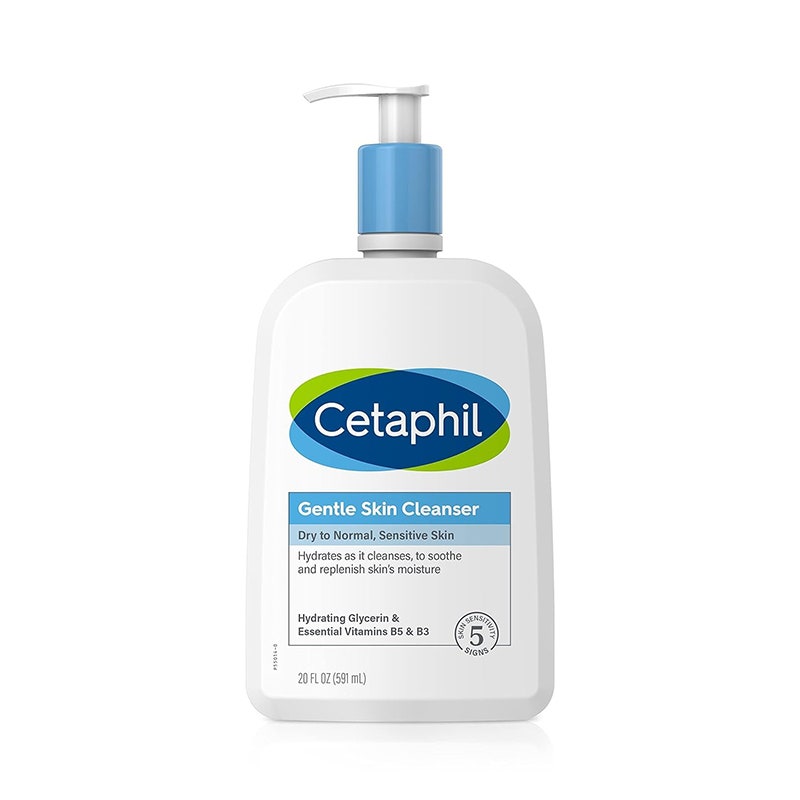Das Cetaphil Face Wash auf weißem Hintergrund