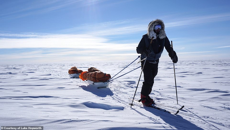 Im Jahr 2019 überquerte Luke den letzten Breitengrad (ca. 60 Seemeilen), um den Südpol zu erreichen