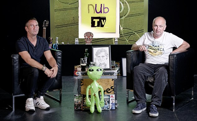 Die Nub-TV-Show verbindet Musik und UFO-Diskussionen (Nub TV)