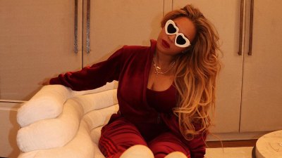 Sehen Sie sich Beyonces ikonische, fabelhafte und stilvolle Modeentwicklung an