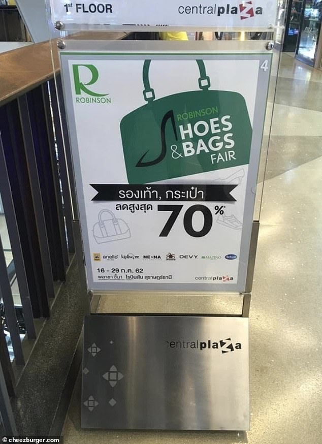 Hoppla!  Eine Schuh- und Taschenmesse in Thailand machte einen großen Fehler bei der Wahl des Grafikdesigns für eine Werbung