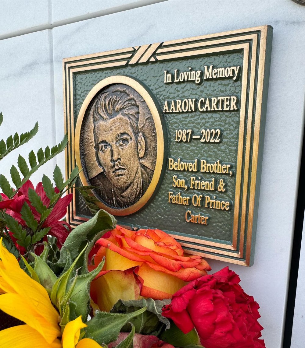 Aaron Carters Zwillingsengel lädt Fans ein, an seiner „letzten Ruhestätte“ Respekt zu erweisen