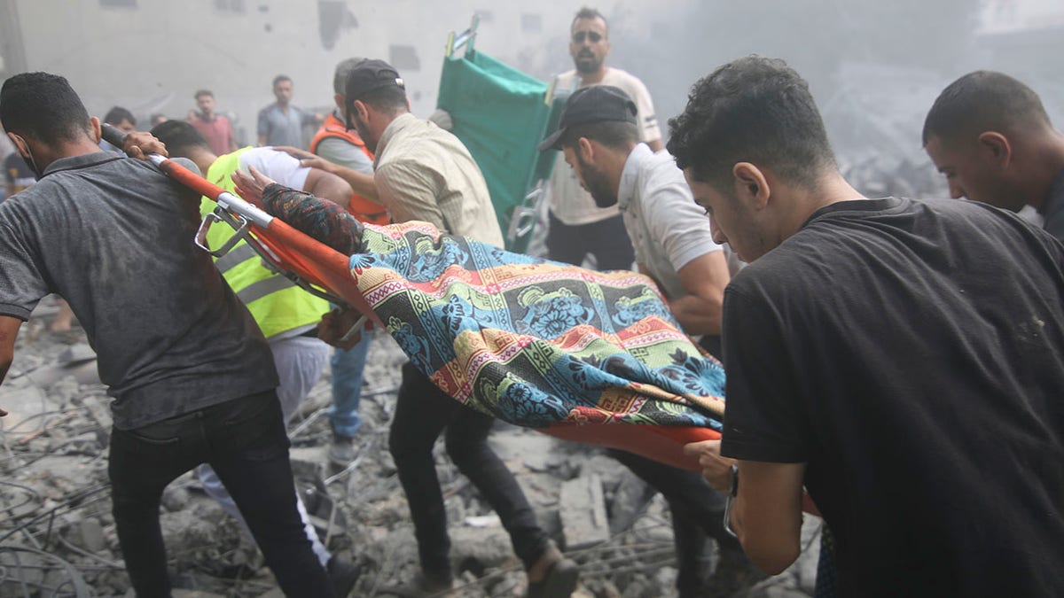 Rafah wird von israelischen Luftangriffen getroffen