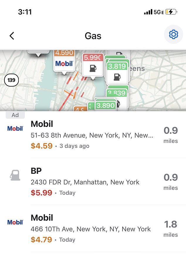 Das Navigationstool Waze nutzt Crowdsourcing und ermöglicht es der Öffentlichkeit, die Benzinpreise entlang der Routen zu teilen