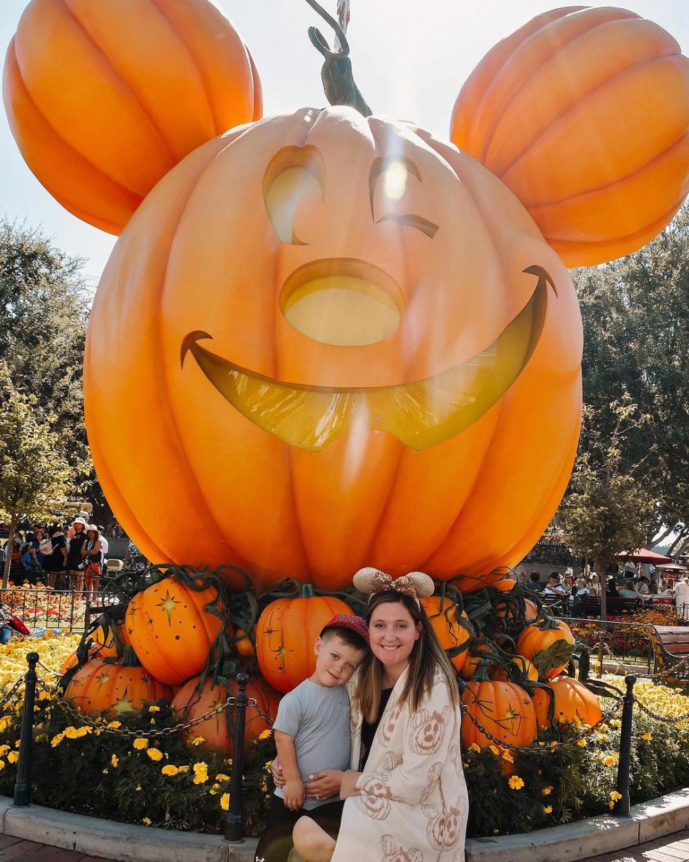 Tori Roloff „verbrachte es sehr, 1-zu-1-Zeit zu verbringen“ mit ihrem Sohn Jackson während ihres Disneyland-Kurzurlaubs