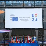 KI-Gesetz: EU-Länder erwägen Optionen zu Grundrechten, Nachhaltigkeit und Nutzung am Arbeitsplatz