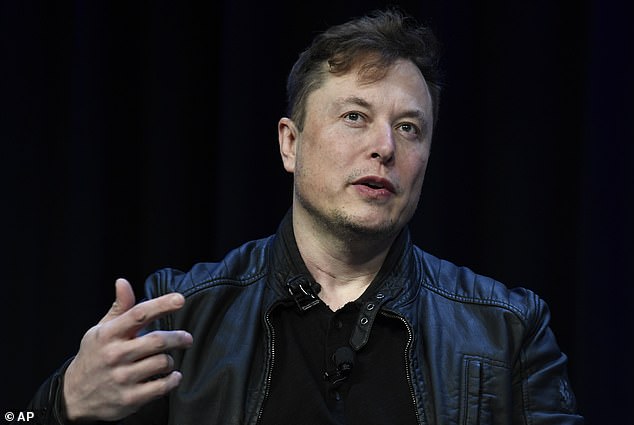 Könnte Elon Musk bald in einem „Weltraumrennen“ mit Jeff Bezos von Amazon dabei sein?