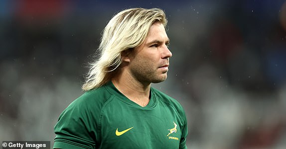 PARIS, FRANCE - OCTOBER 21: Faf de Klerk of South Africa warms up prior to the Rugby World Cup France 2023 match between England and South Africa at Stade de France on October 21, 2023 in Paris, France. (Photo by Cameron Spencer/Getty Images)