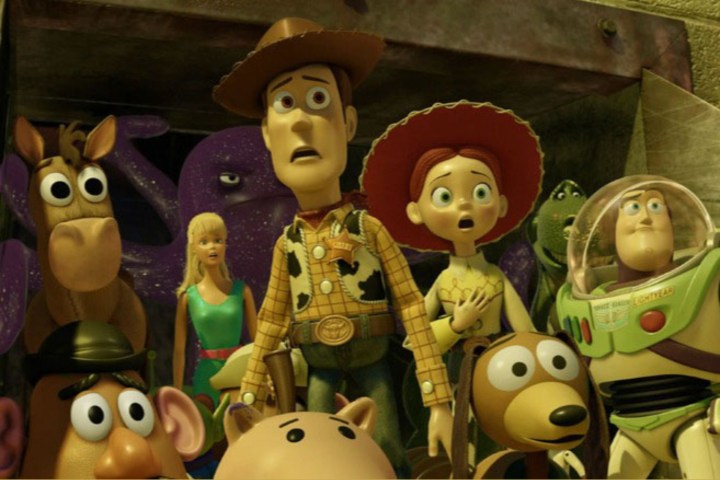 In einer Szene aus dem Pixar-Film starren mehrere Spielzeuge voller Entsetzen "Toy Story 3."