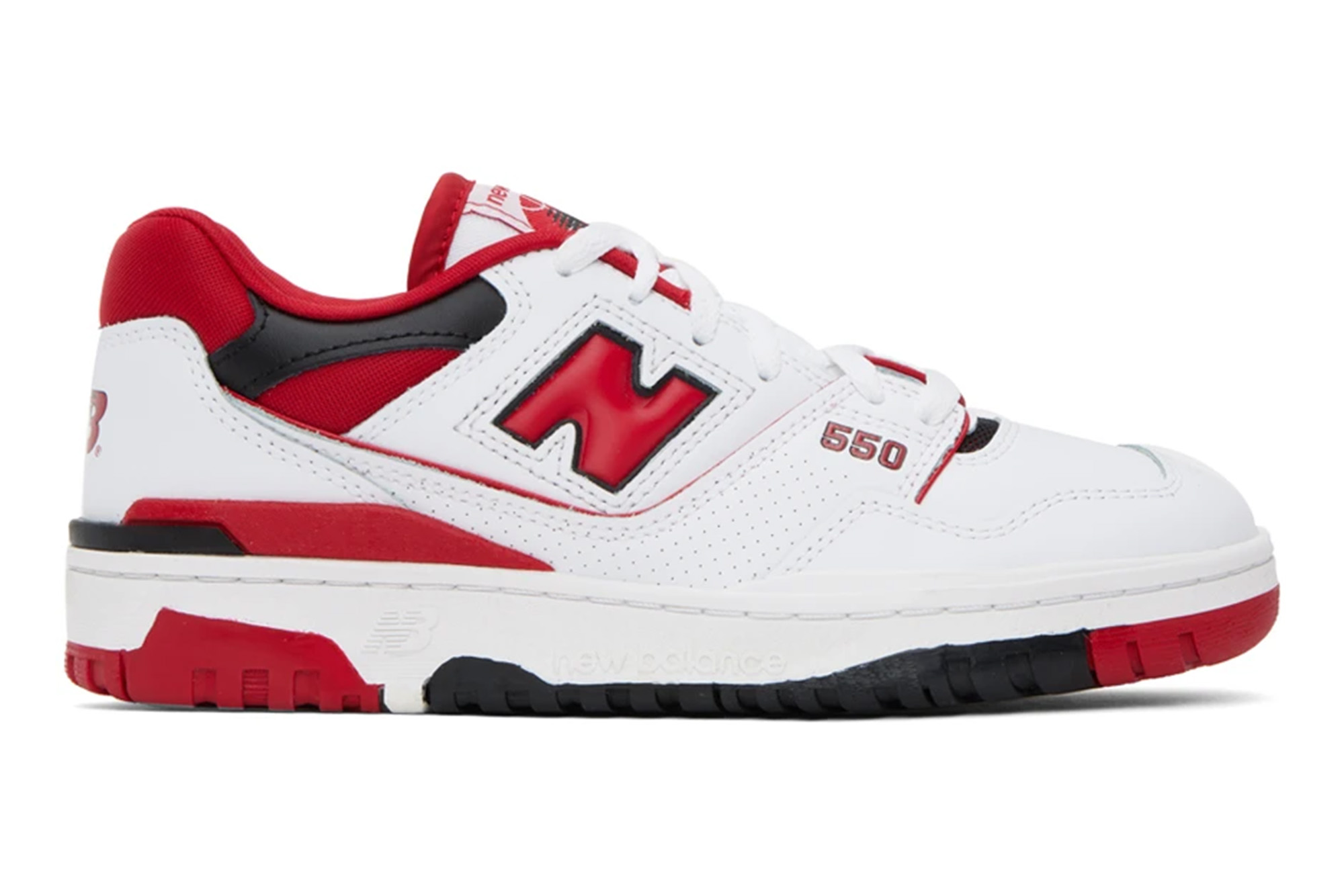 New Balance 550-Sneaker in Weiß und Rot