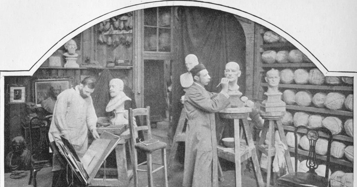 Männer, die 1903 Madame Tussaud-Modelle herstellten
