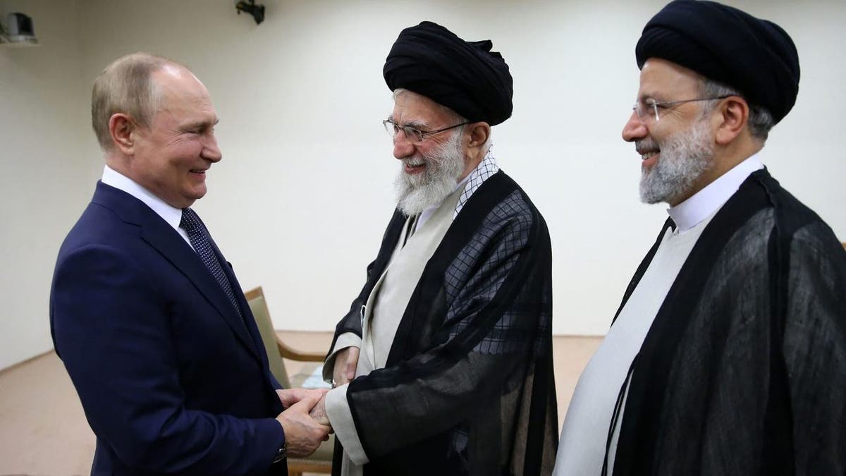 Putin Iran, Raisi, Yatollah Ali Khamenei